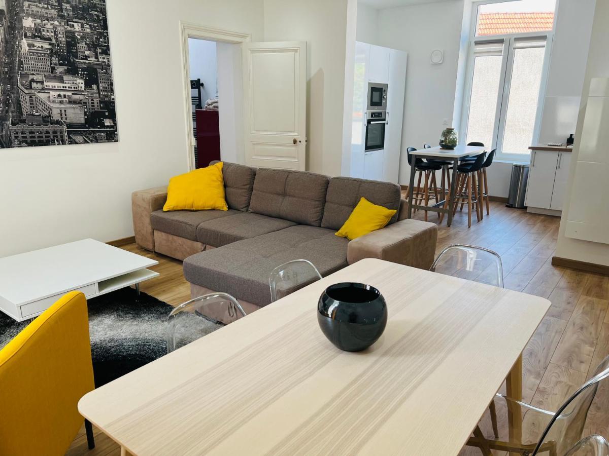 Cosy T3 Centre Reims/pkg Prive *