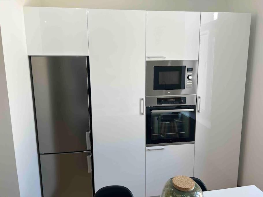 Cosy T3 Centre Reims/pkg Prive Reims