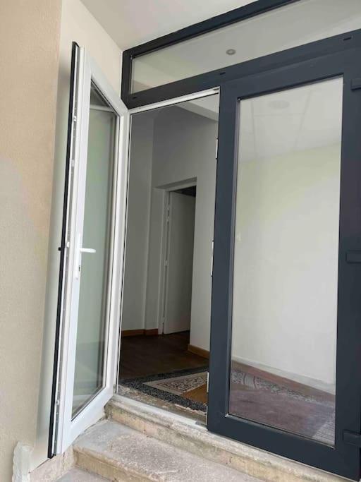Cosy T3 Centre Reims/pkg Prive *